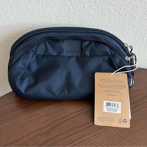 NWT Pacsafe Metrosafe LS120 Locking Hip Pack